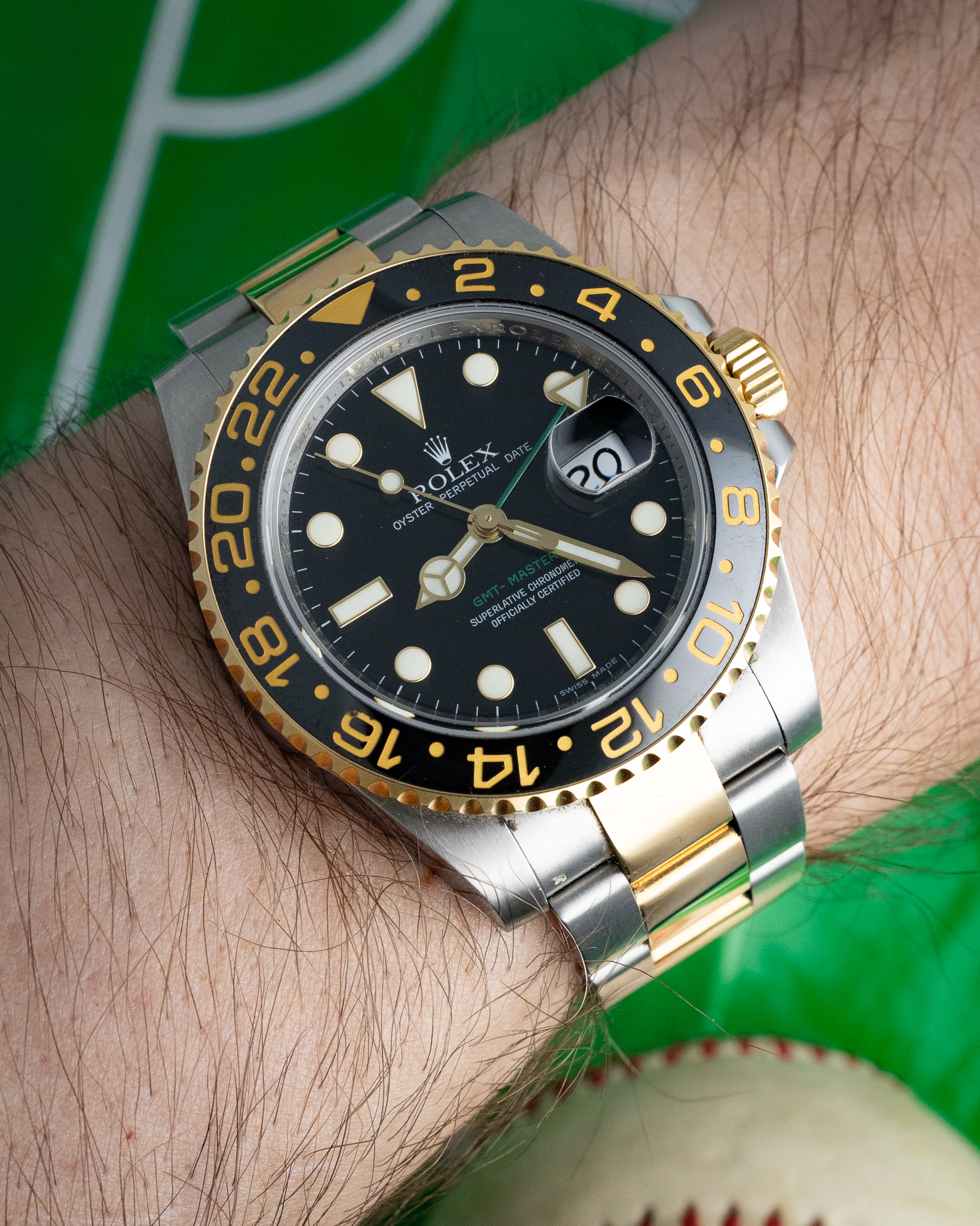 rolex-gmt-master-ii-two-tone
