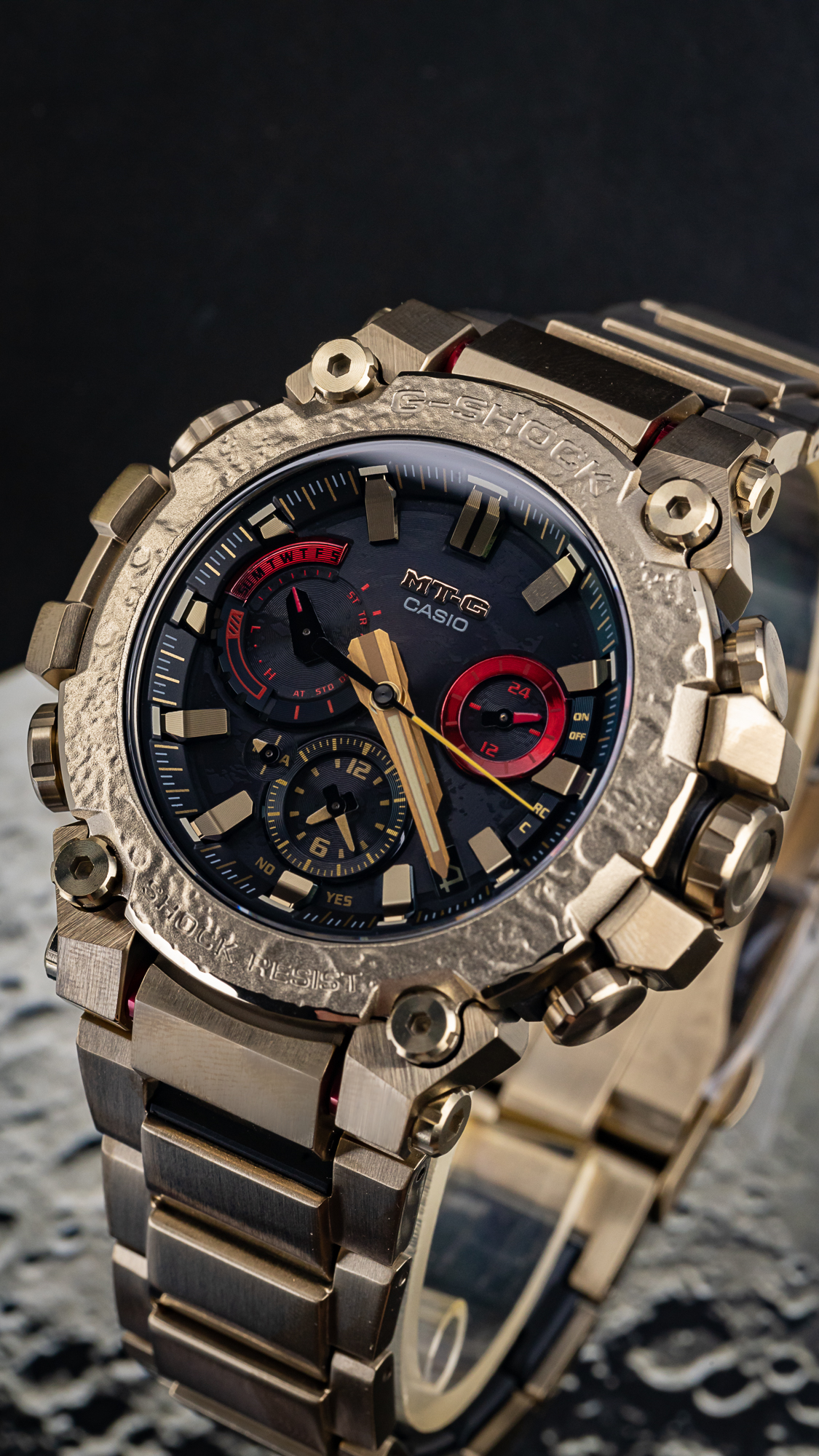g-shock-mt-gyear-of-the-rabbit-supermoon-limited-edition