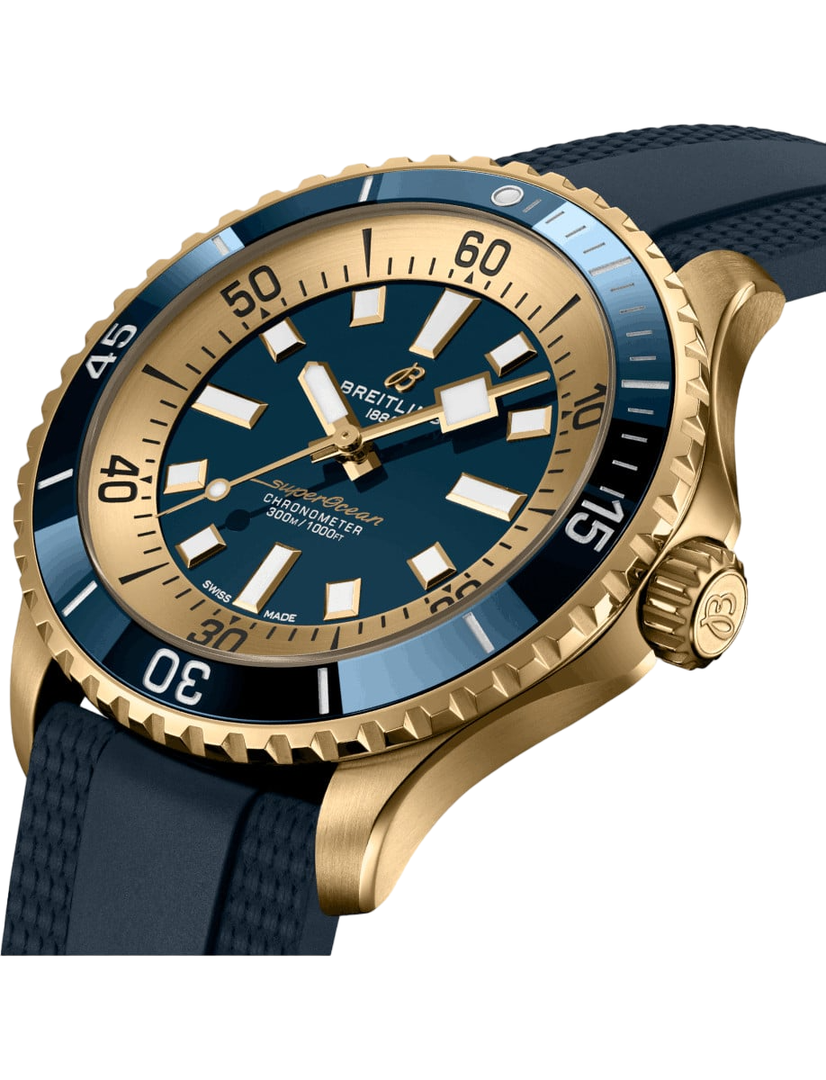 Breitling Superocean Automatic 44 N173761A1C1S1 Side