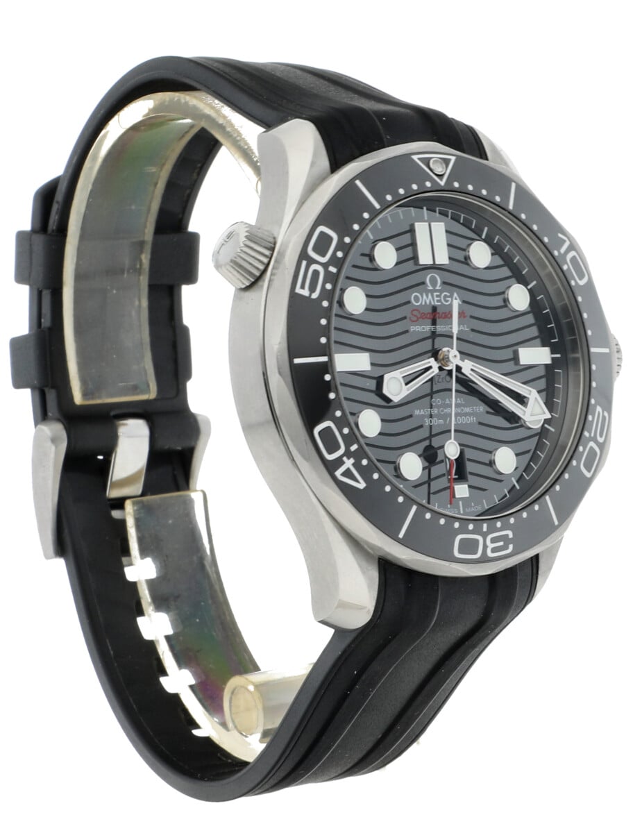 Pre-Owned Omega Diver 300M Co-Axial Master Chronometer 210.32.42.20.01.001 Right Front