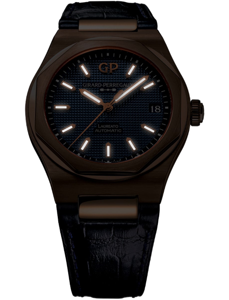 Girard-Perregaux Laureato 42mm Pink Gold Ultramarine Blue 81010-52-436-BB4A Dark