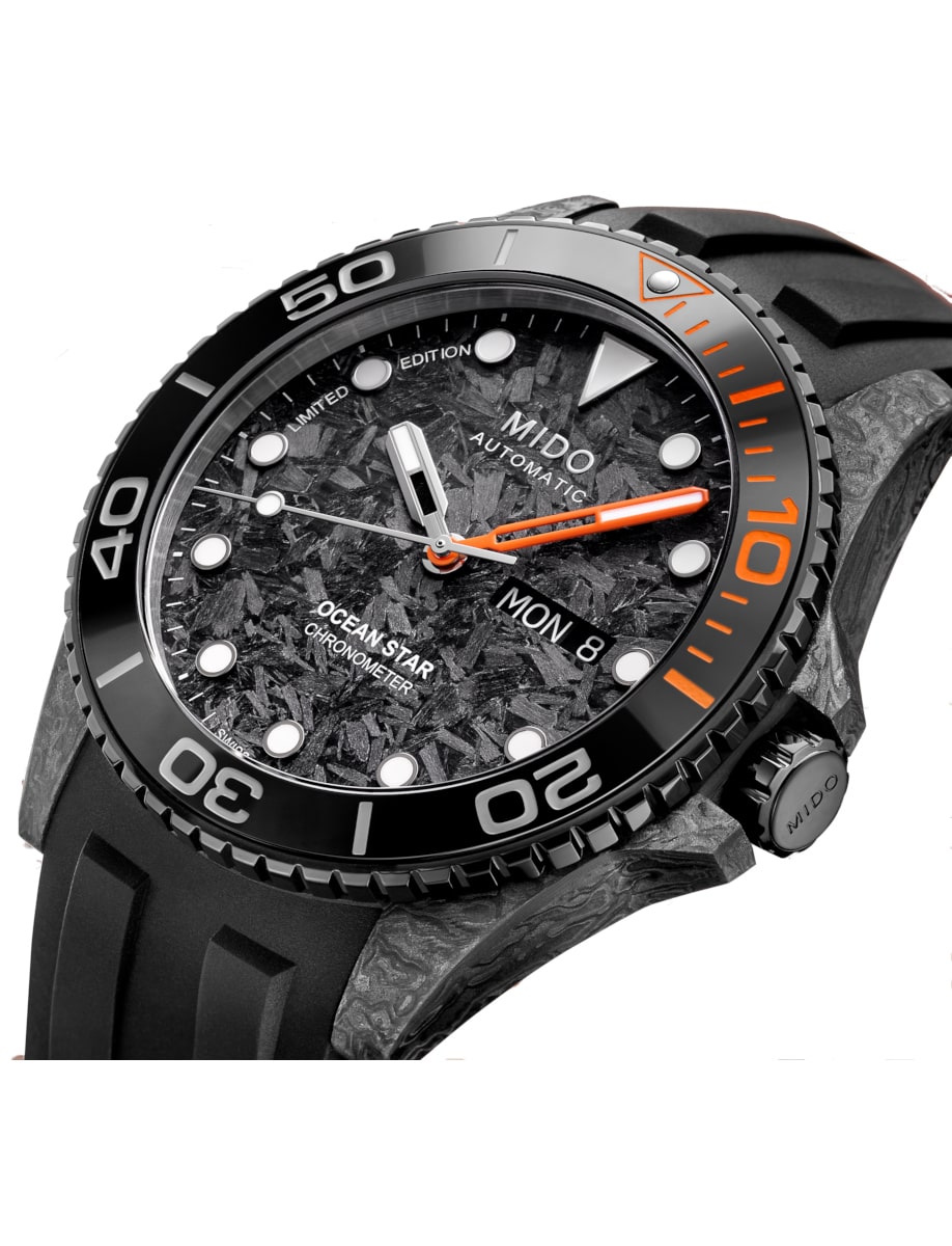 Mido Ocean Star 200C Carbon M042.431.77.081.00 Front side