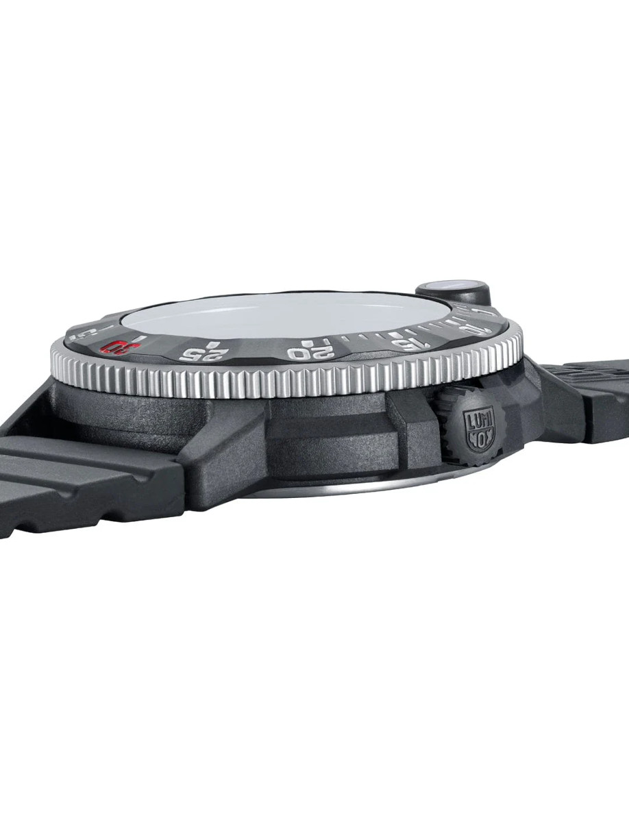 Luminox Sea Navy SEAL Original 3001 Heritage Dive Watch XS.3001.H.SET Side