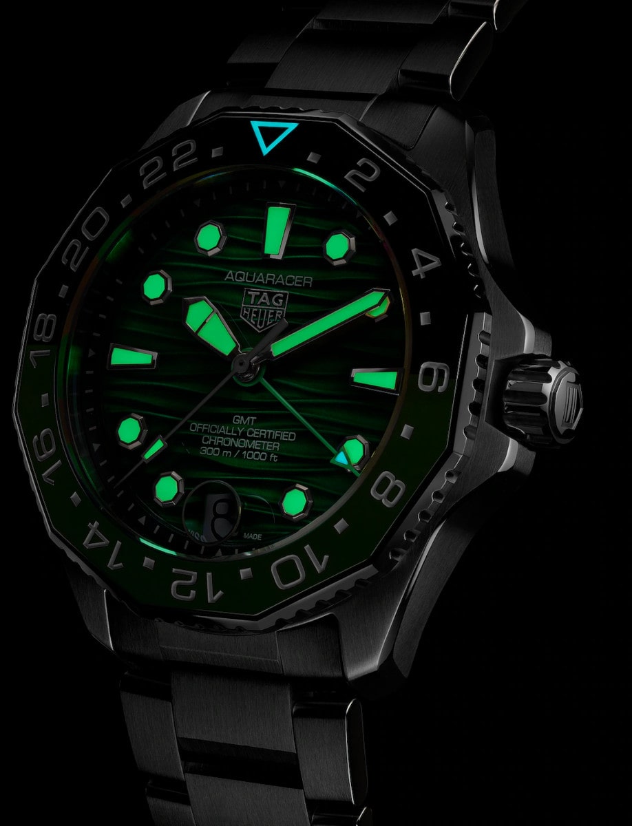 Tag Heuer Aquaracer Professional 300 GMT WBP5115.BA0013 luminous