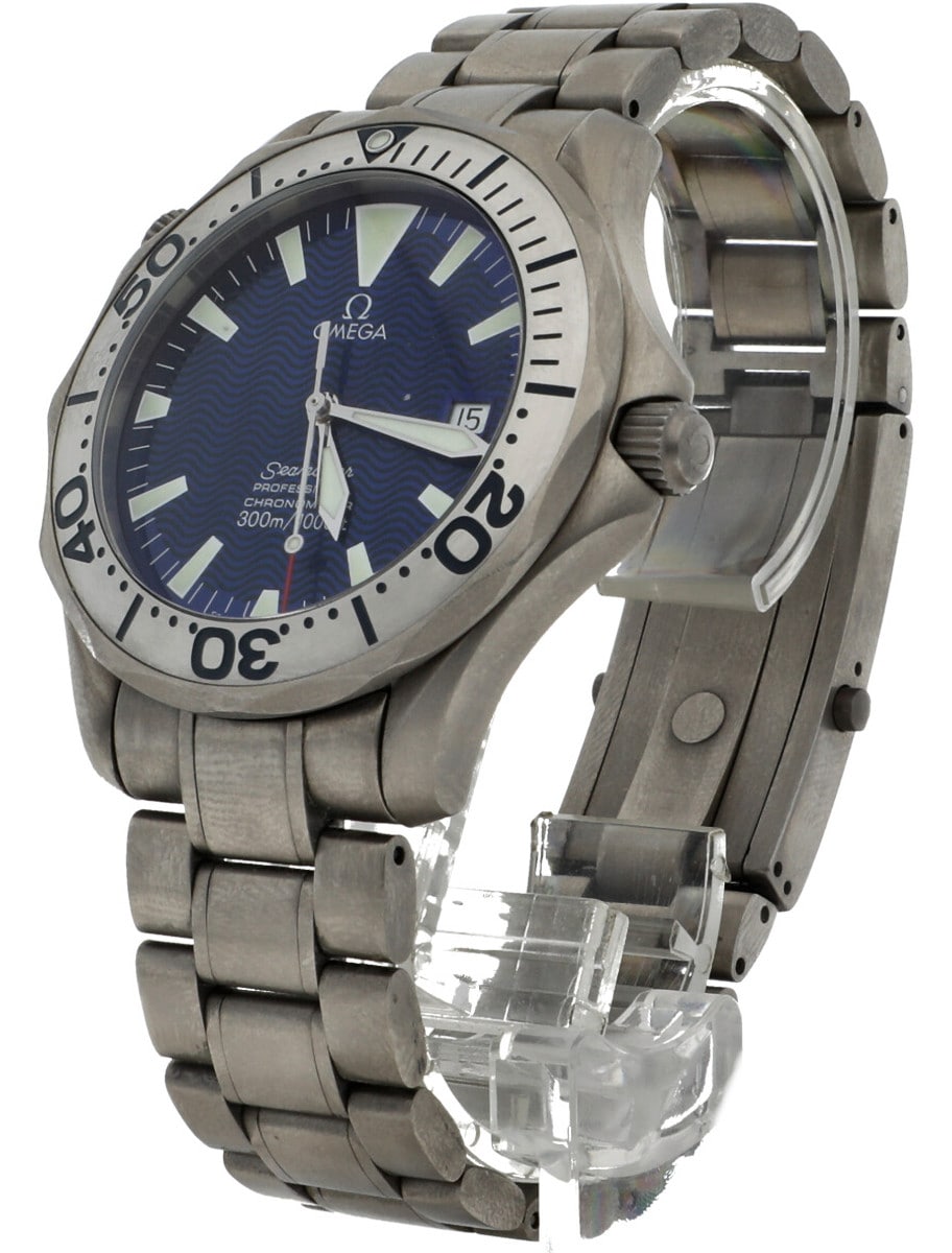 Pre-Owned Omega Seamaster 105-01428 Front Left