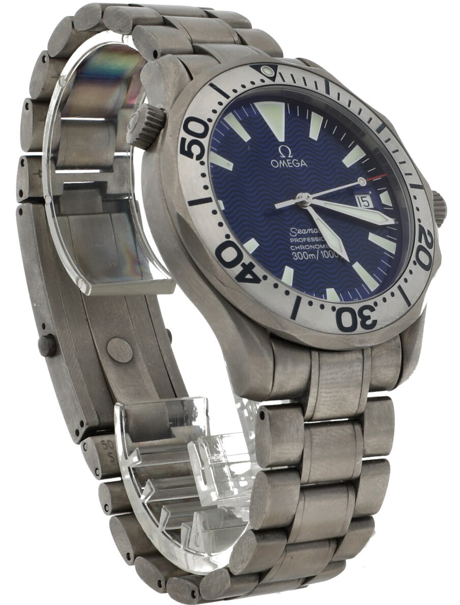 Pre-Owned Omega Seamaster 105-01428 Front Right