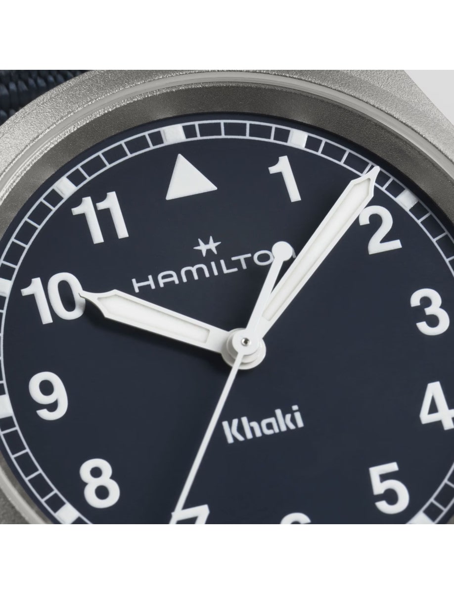 Hamilton Khaki Field Quartz 33mm H69301940 Dial