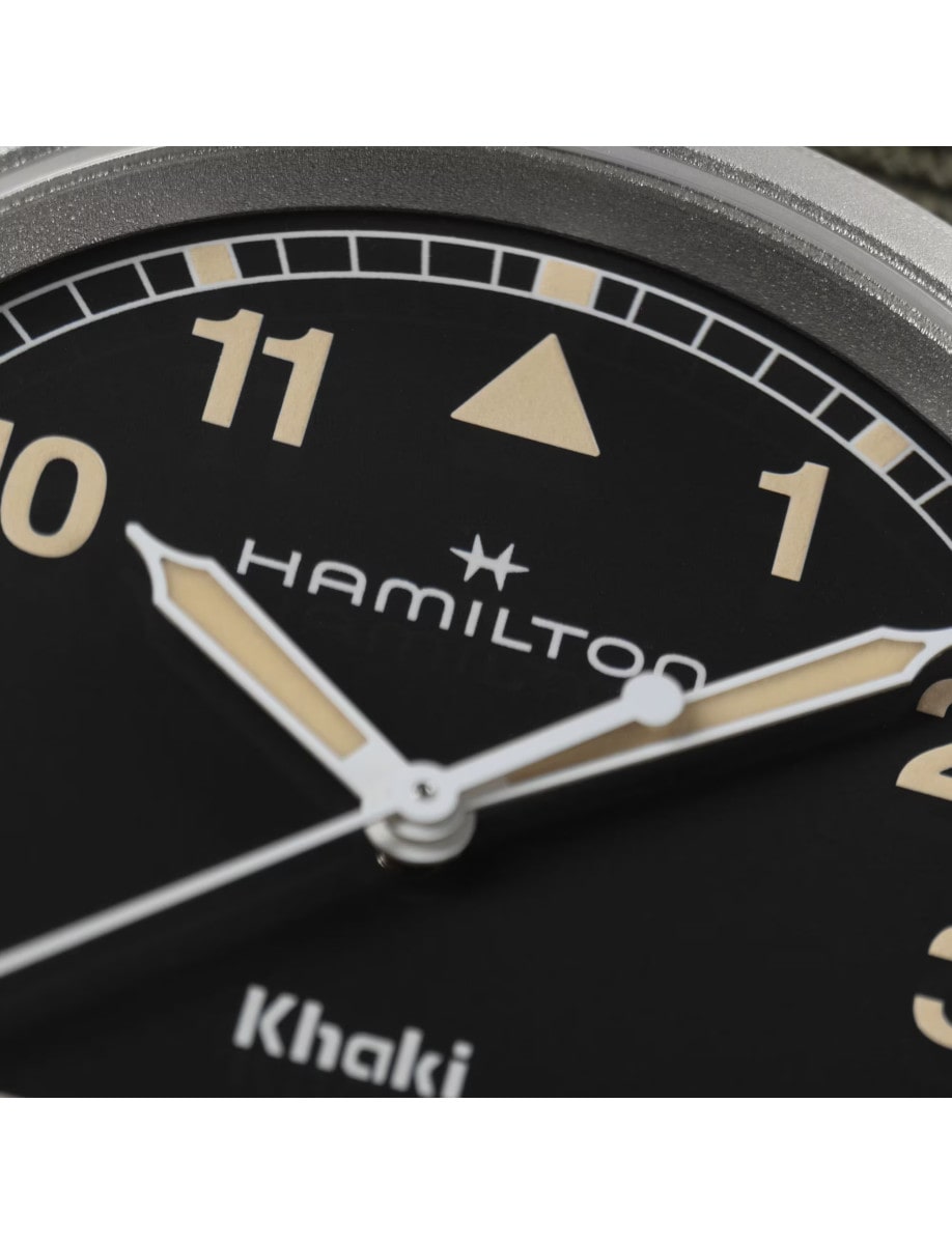 Hamilton Khaki Field Quartz 38mm H69401930 Dial