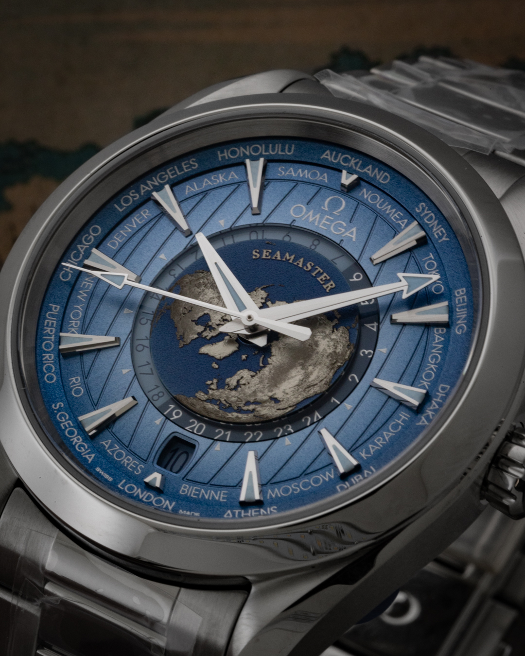 OMEGA SEAMASTER AQUA TERRA "SUMMER BLUE" WORLDTIMER