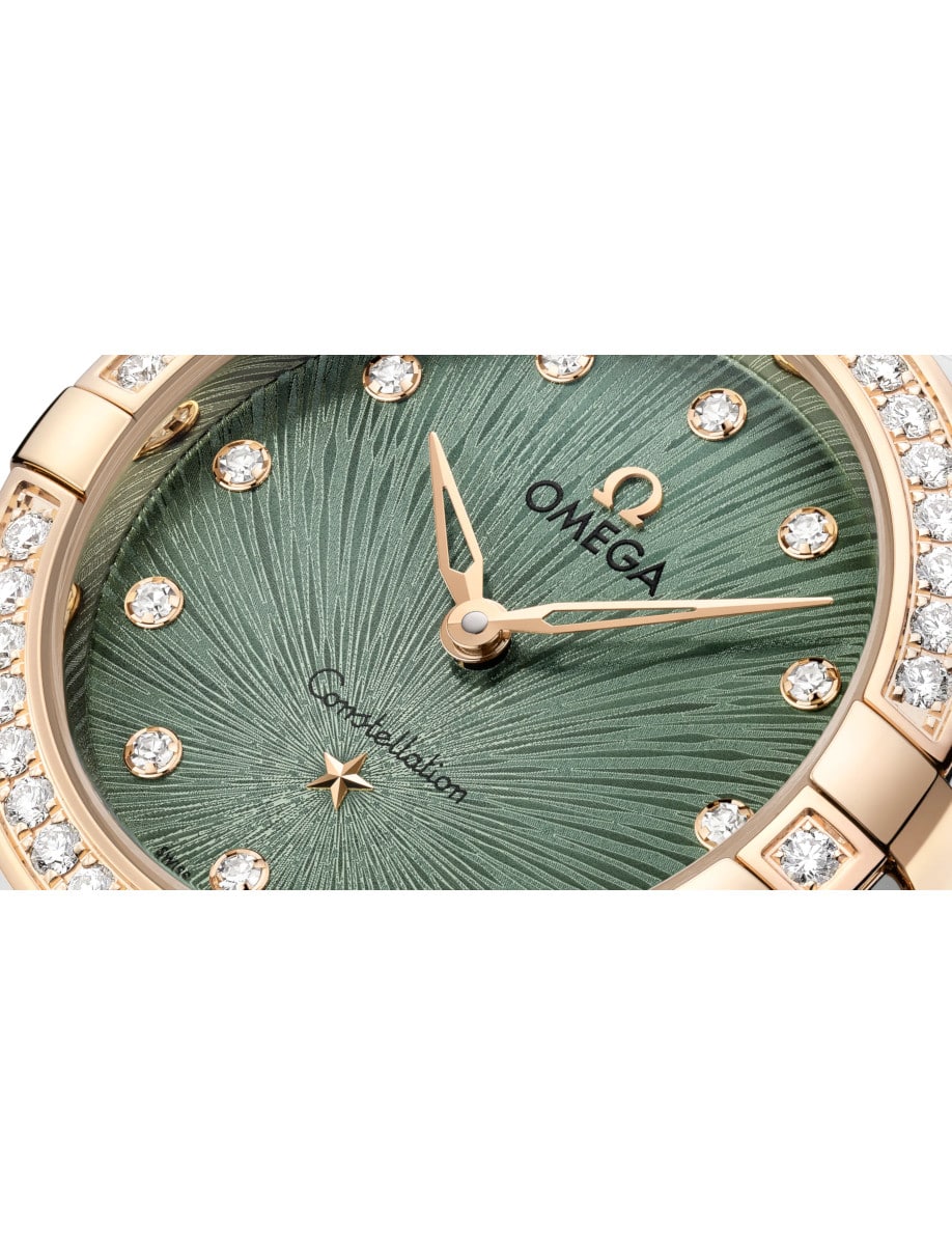 Omega Constellation 131.25.28.60.60.001 Dial