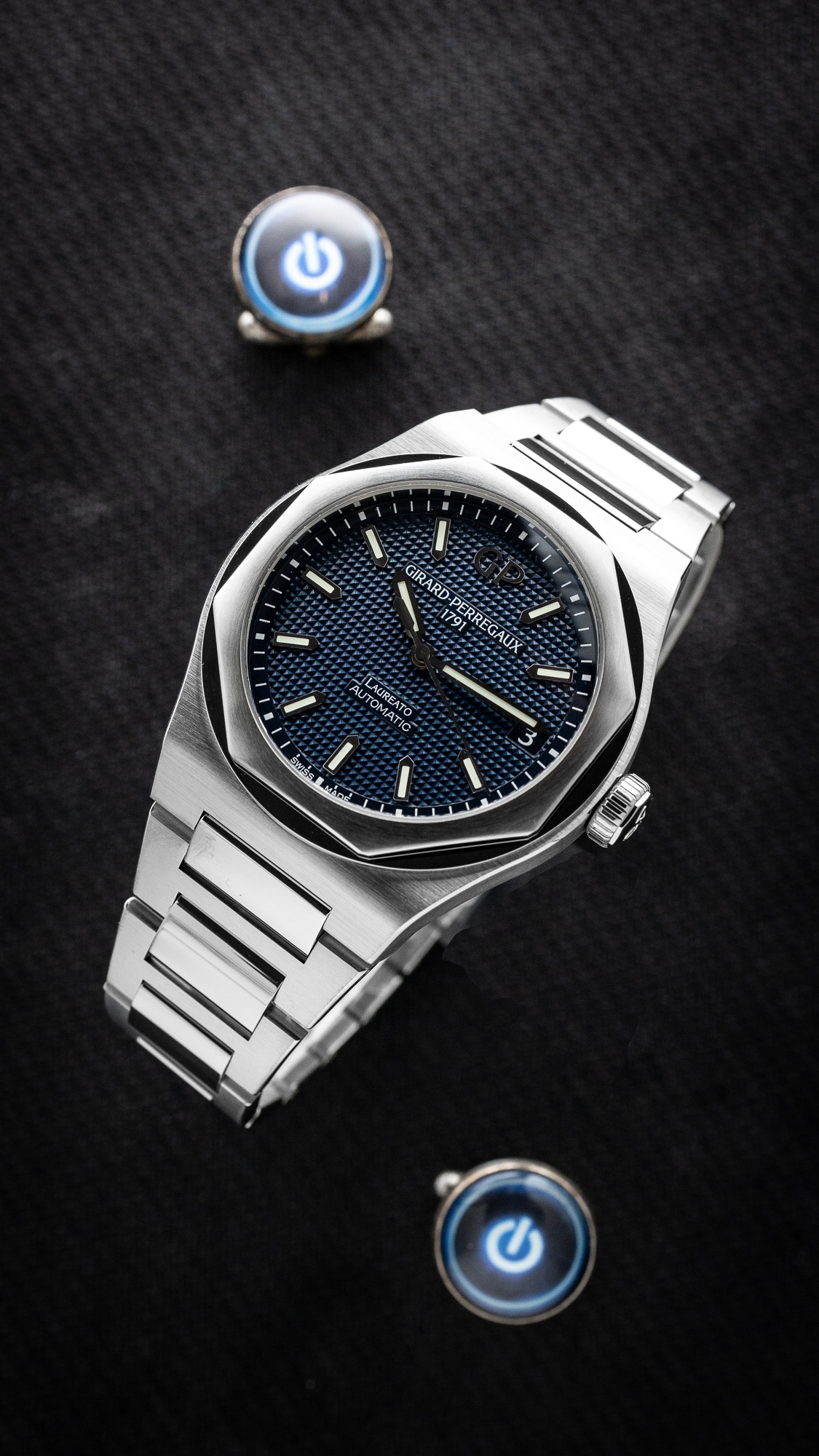 GIRARD-PERREGAUX LAUREATO MIDNIGHT BLUE