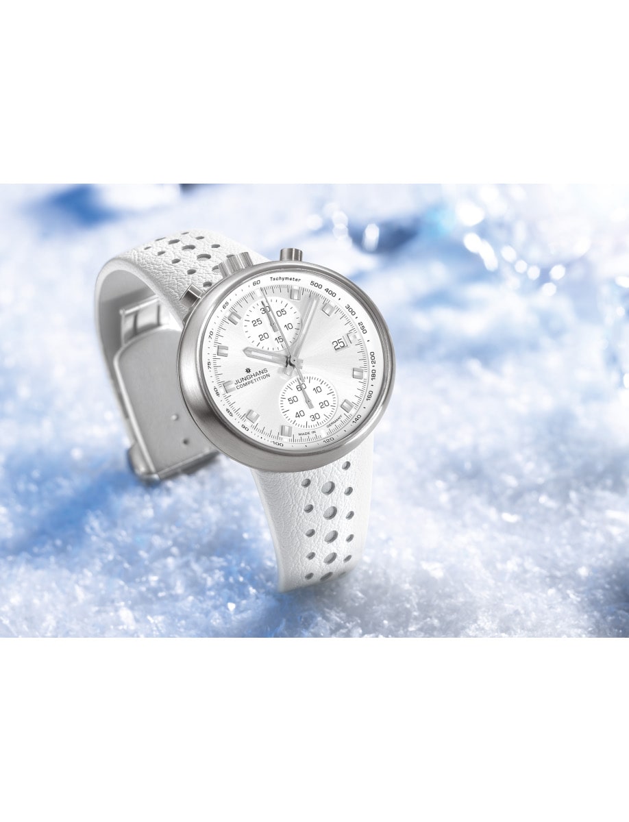 Junghans 1972 Competition Cool Runner 27/4509.00 Front