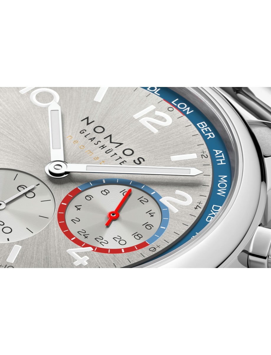 Nomos Club Sport neomatik Worldtimer silver 791 dial