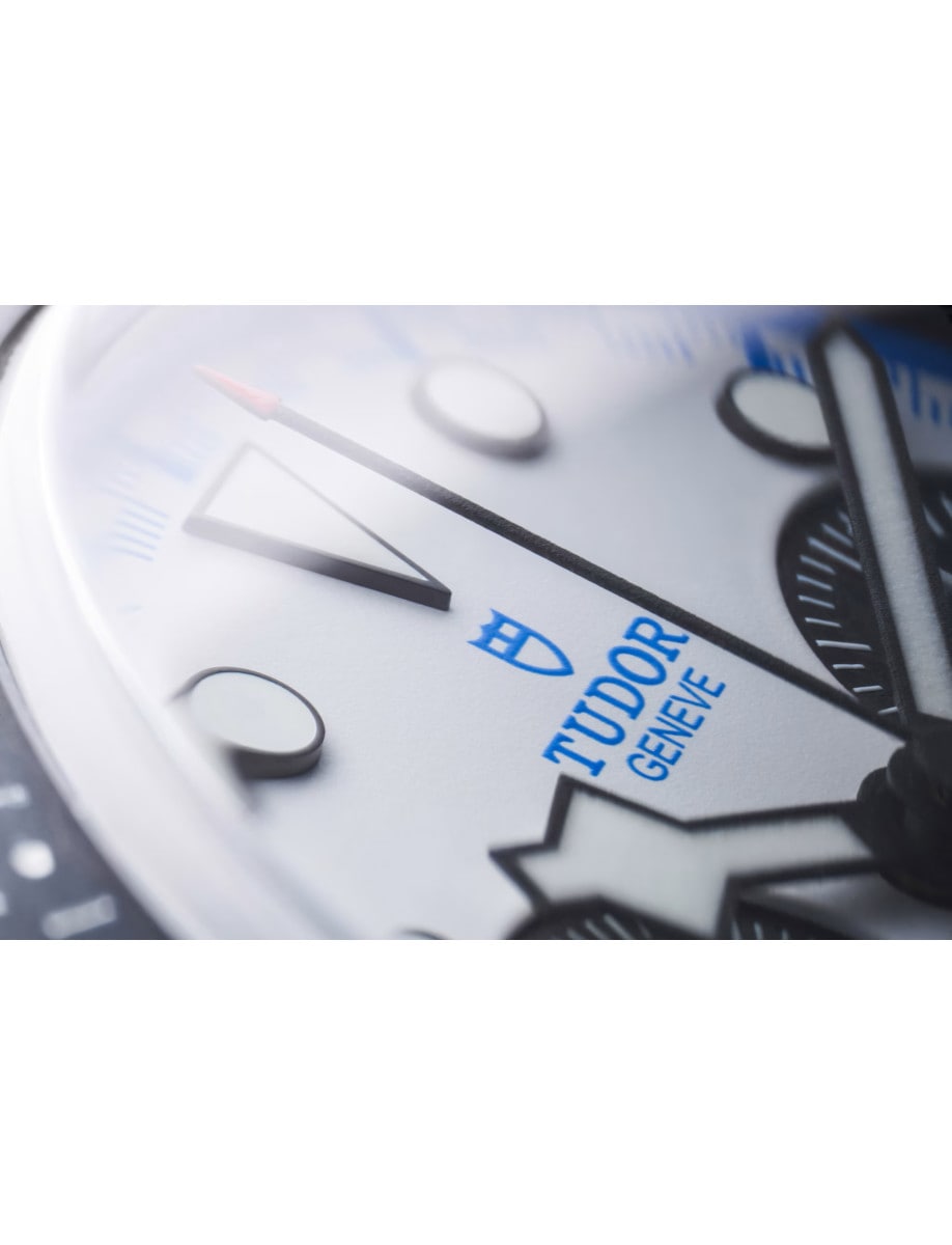 Tudor Black Bay Chrono Carbon 25 m79377kn-0001 Dial