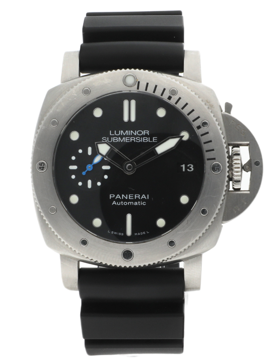 Officine Panerai Submersible PAM00682