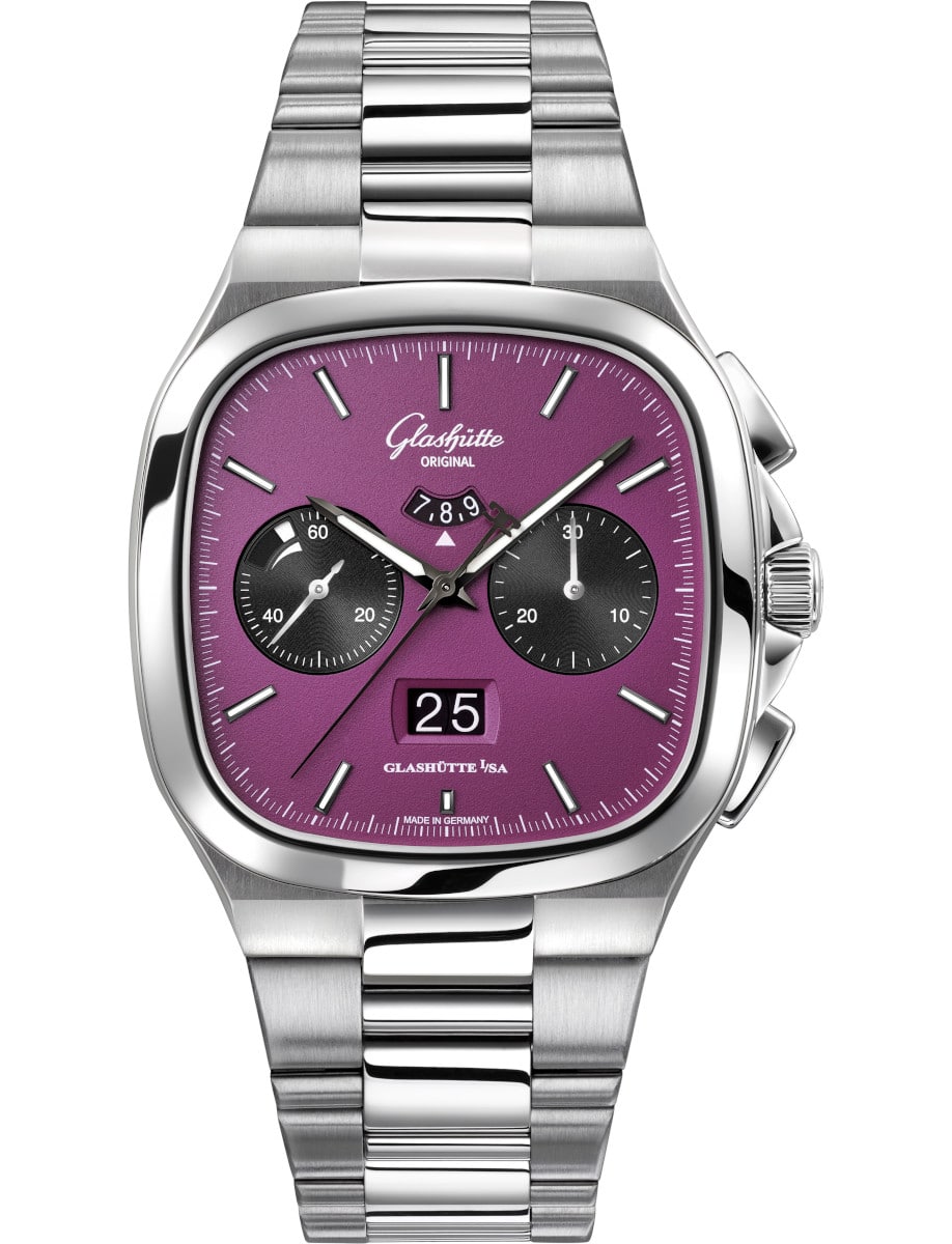 Seventies Chronograph Panorama Date