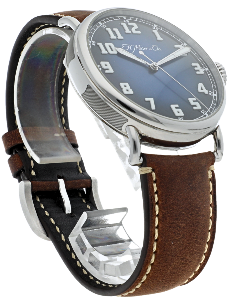 H. Moser & Cie. Heritage Centre Seconds Funky Blue angled front left view