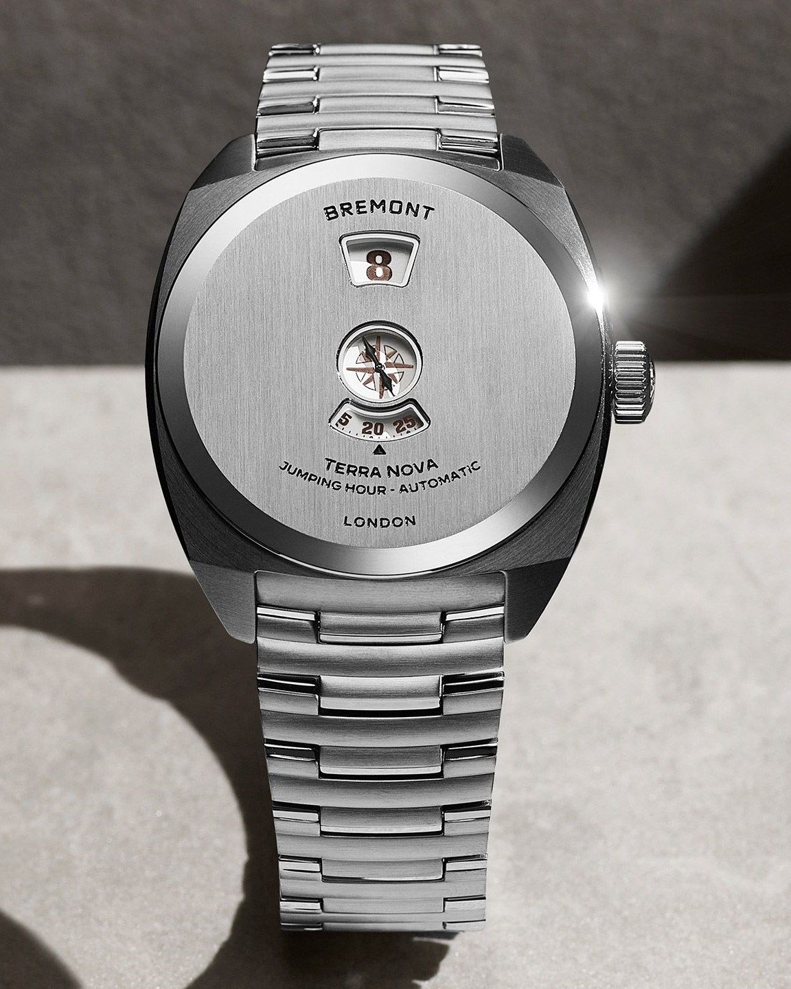 BREMONT TERRA NOVA JUMPING HOUR