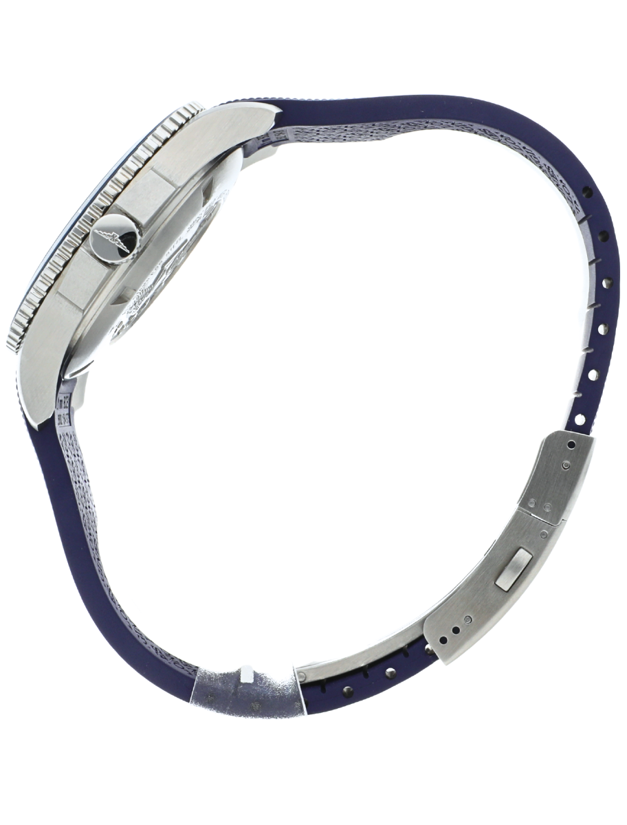 Longines Hydroconquest right side view