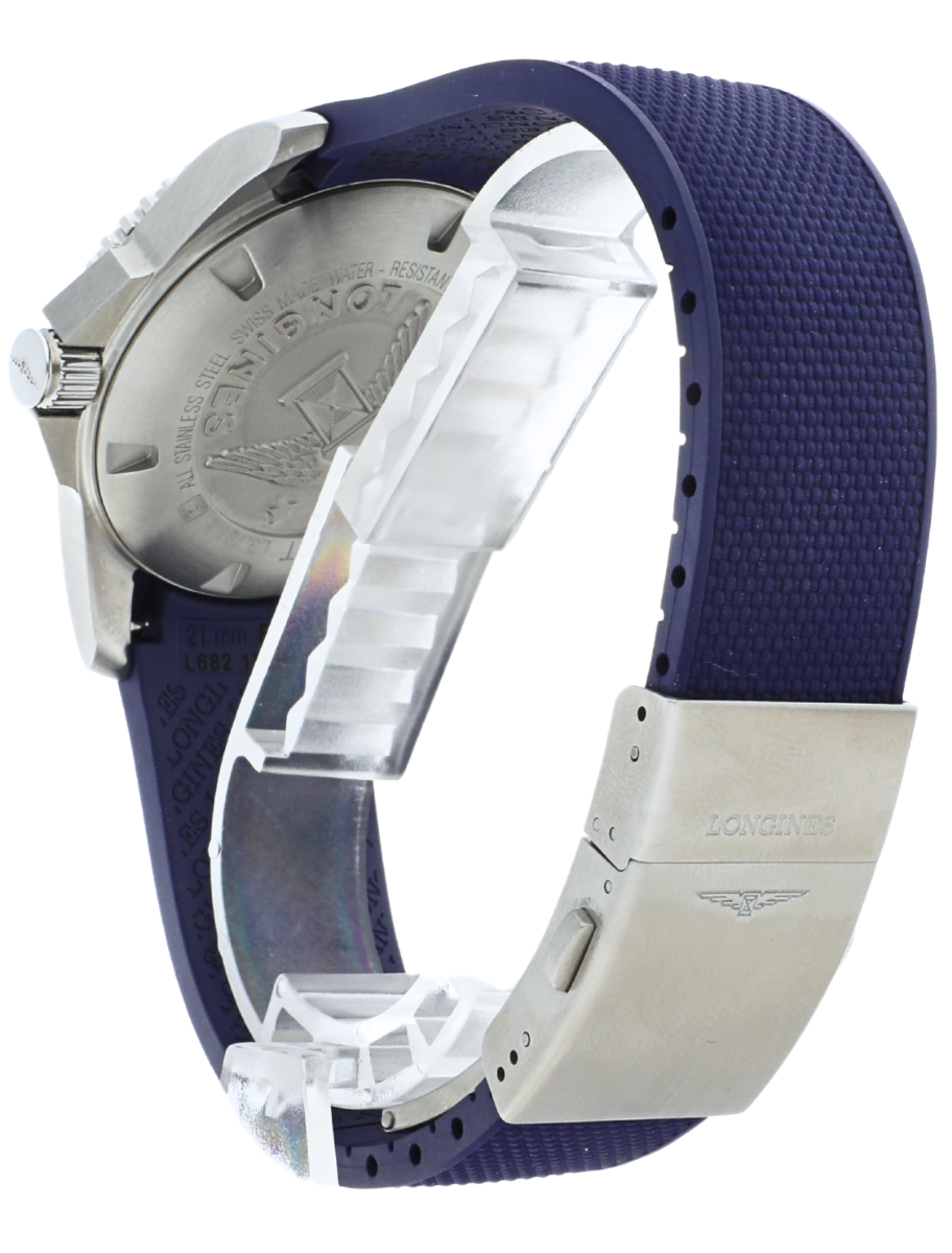 Longines Hydroconquest angled back right view