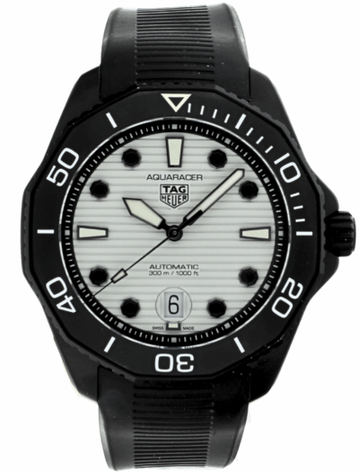 105-01752 Tag Heuer Aquaracer | Feldmar Watch Co. Tag Heuer Aquaracer front facing view
