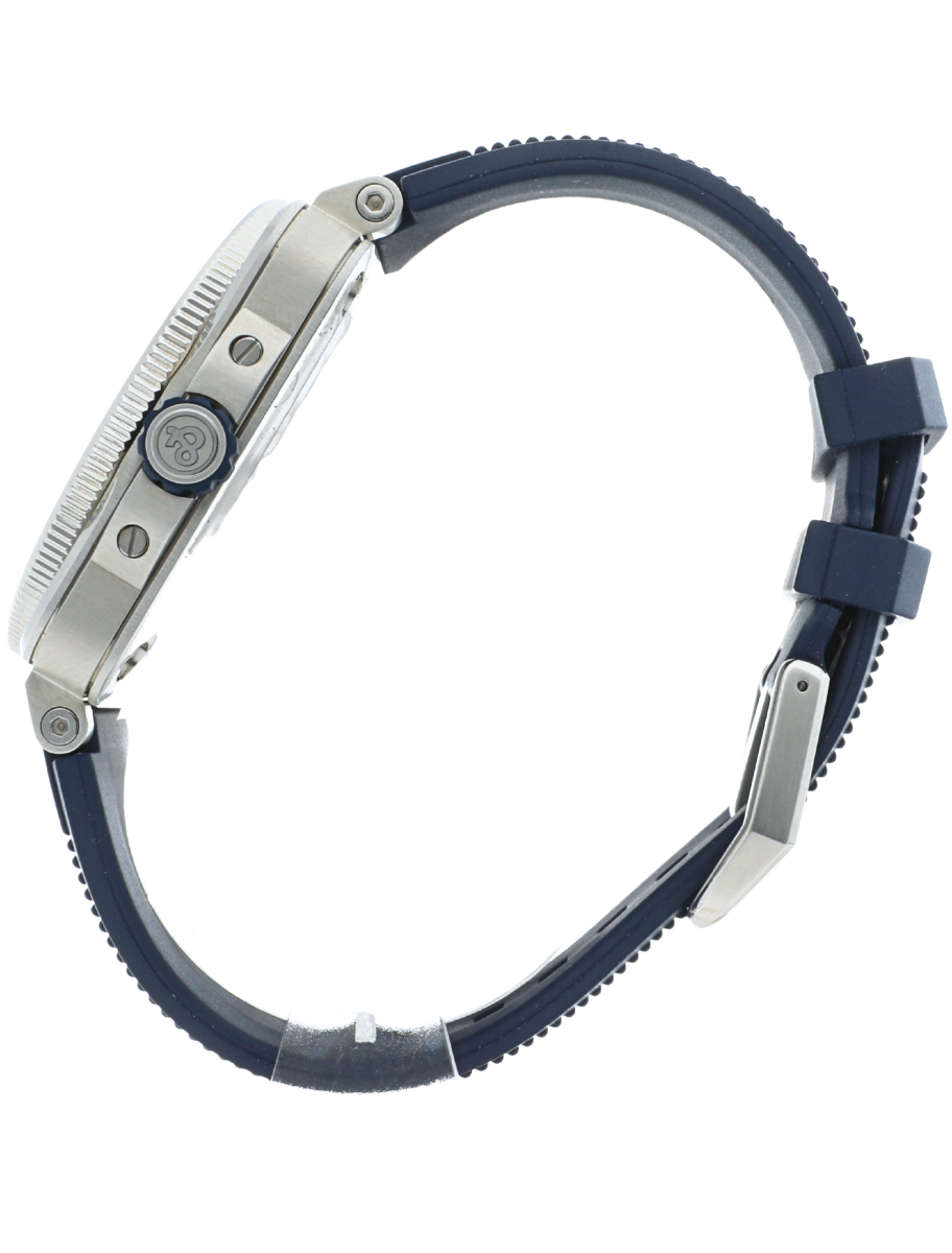 Bell Ross BR03-92 Diver right side view