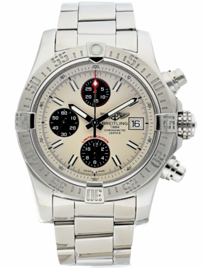 Breitling Avenger II LE front facing view
