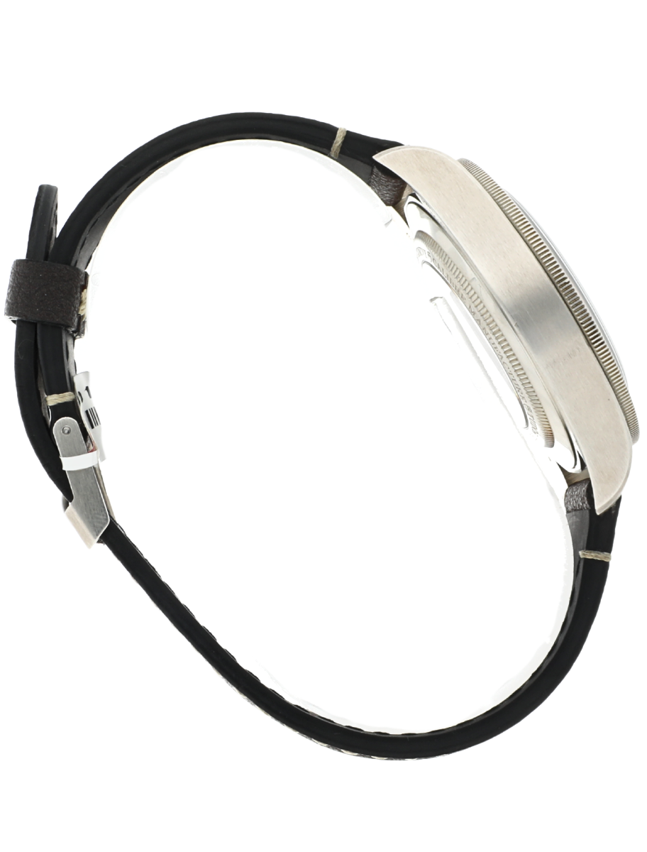 Tudor Black Bay 925 left side view