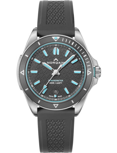 Norqain wristwatch with stainless steel case, grey dial and grey rubber strap | Feldmar Watch Co. Norqain wristwatch with stainless steel case, grey dial and grey rubber strap