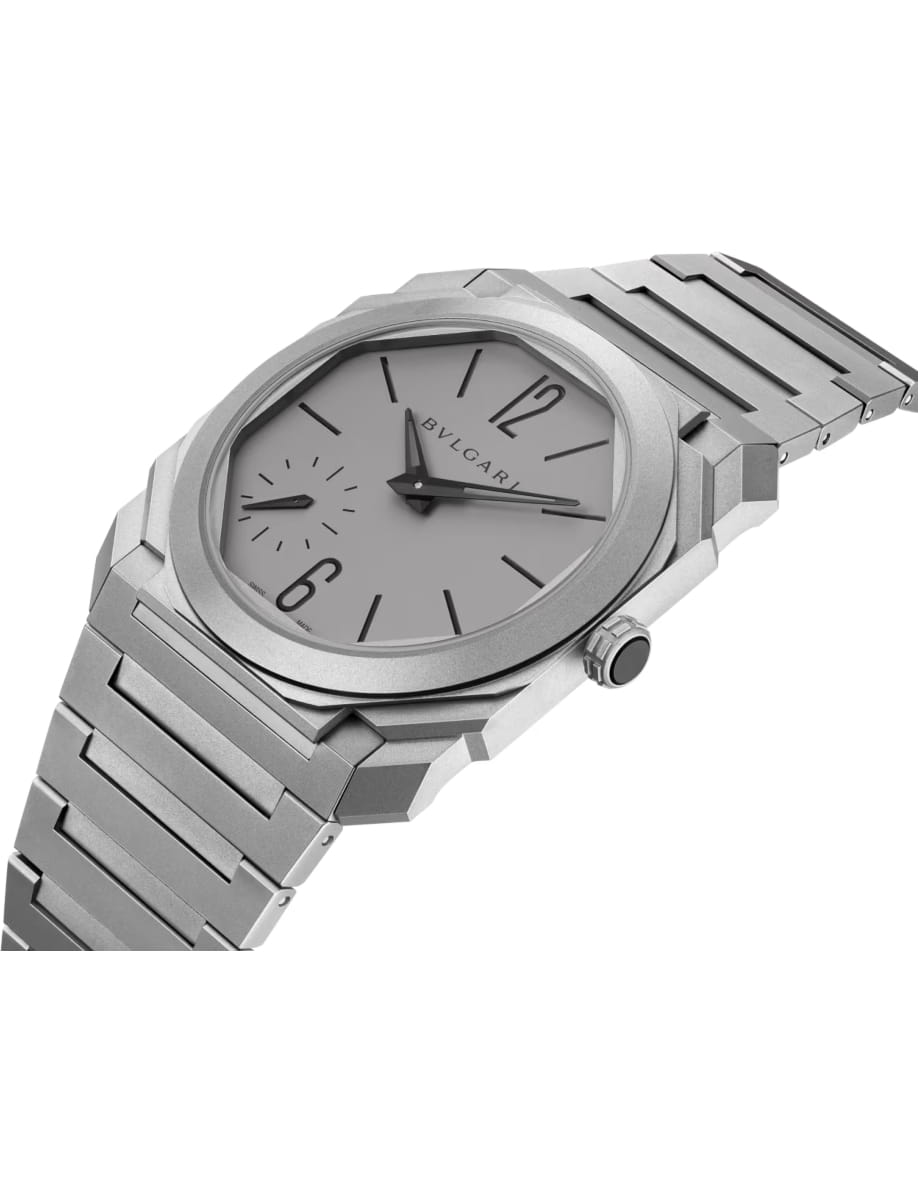 Side view of Bulgari wristwatch with sandblasted titanium case and bracelet and opaline titanium dial