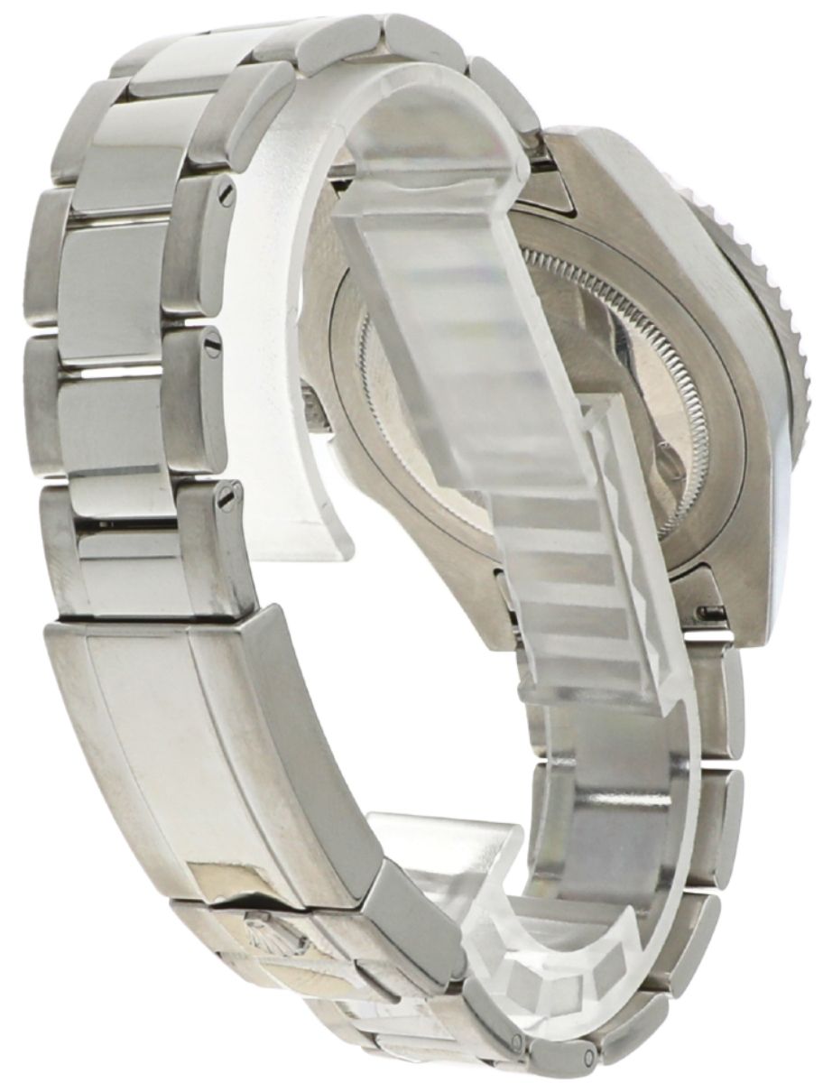 Back right view of Pre-Owned Rolex wristwatch with stainless seel case, black dial and oystersteel bracelet