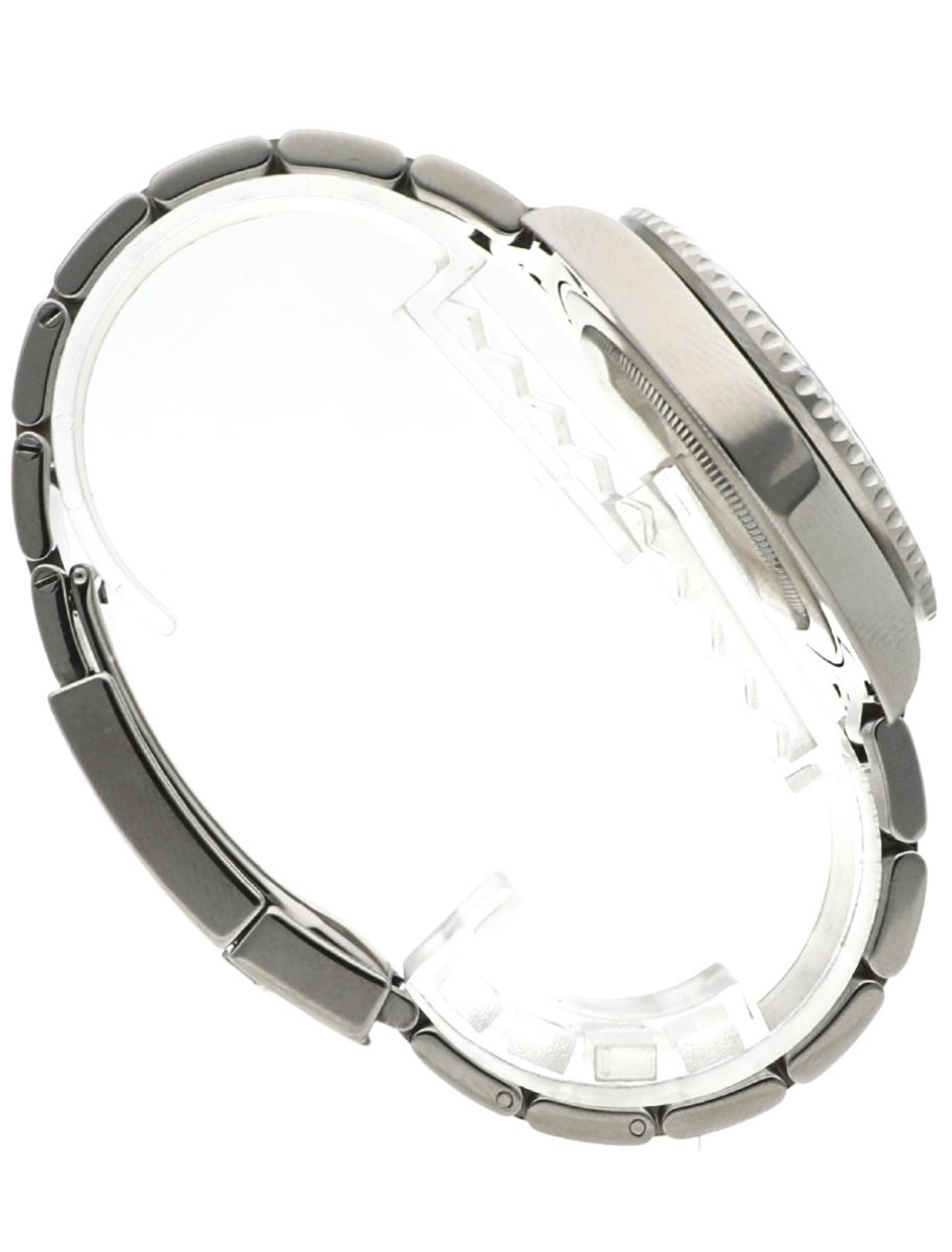 Right view of Pre-Owned Rolex wristwatch with stainless seel case, black dial and oystersteel bracelet