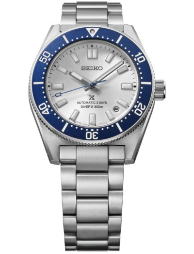 Seiko wristwatch with stainless steel case and bracelet and silver white dial