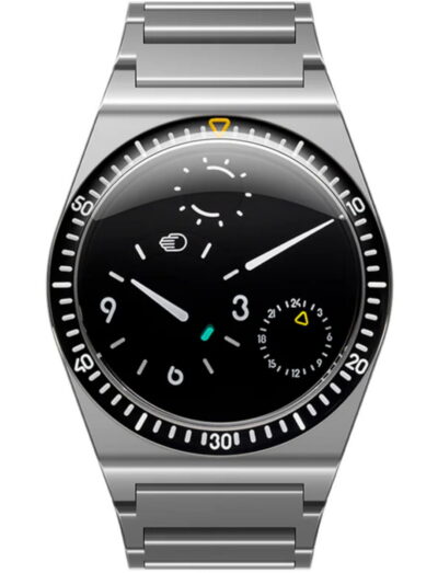 Ressence TYPE 7 B wristwatch with Grade 5 titanium case and bracelet, and black dial.