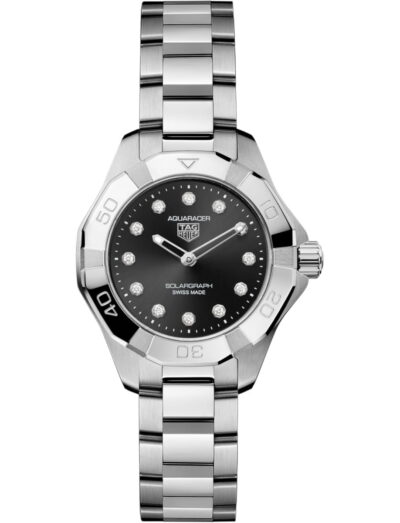 TAG Heuer wristwatch with stainless steel case and bracelet and black dial