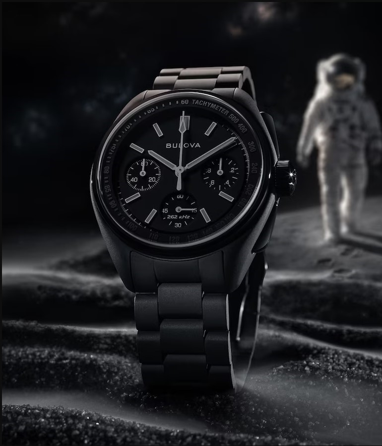 BULOVA LUNAR PILOT