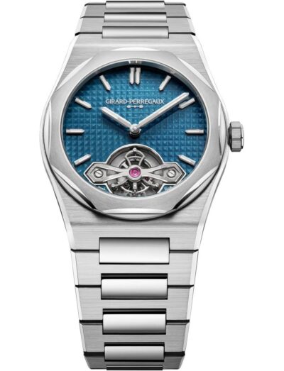 Girard Perregaux wristwatch with stainless steel case and bracelet and blue enamel with a “Clous de Paris” pattern dial